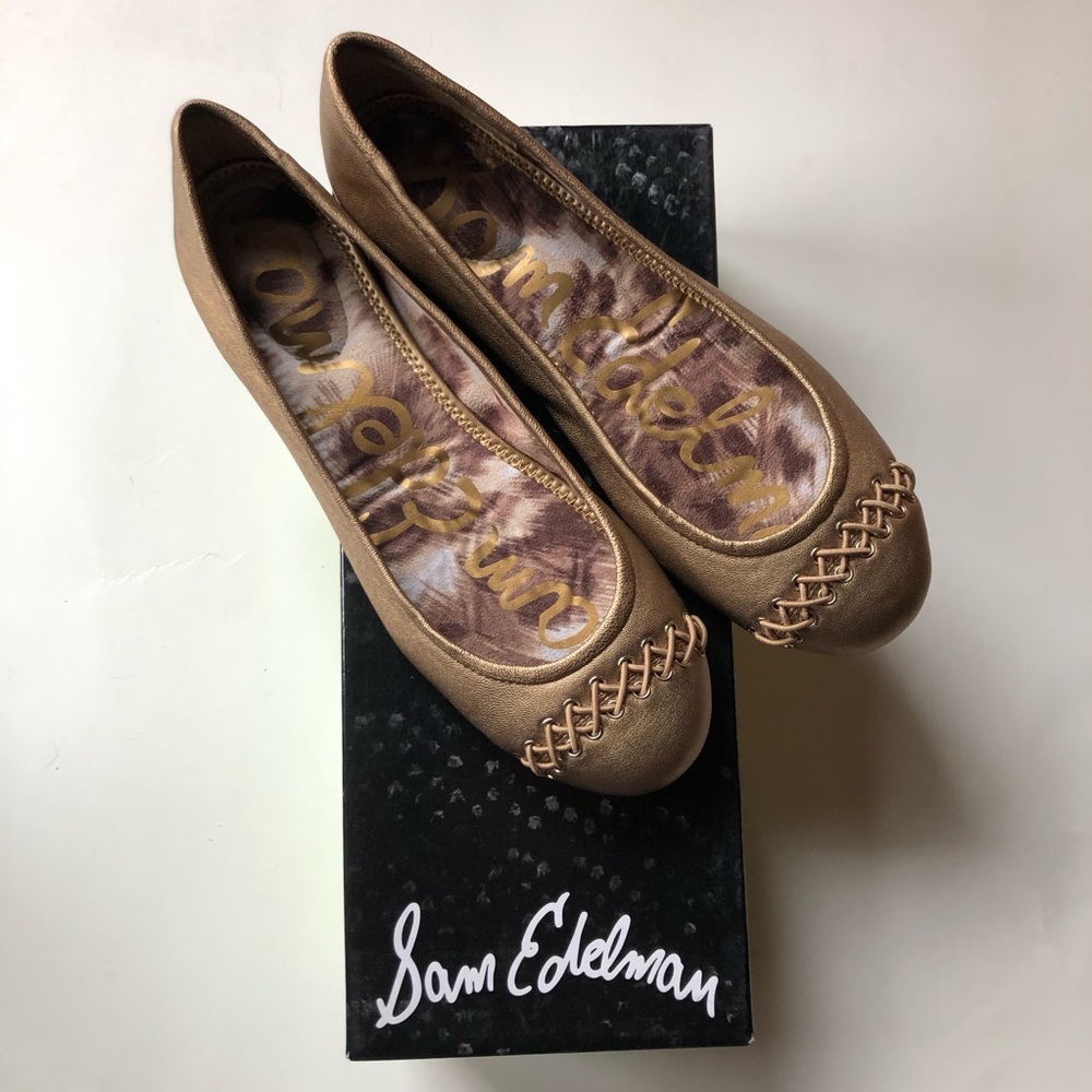 Sam Edelman Felicity Gold Flats Size 7 1/2
